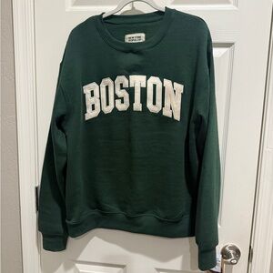 NWT Green Boston Crewneck Sweatshirt